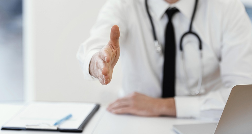 Arrivée du Docteur Thomas BLERON